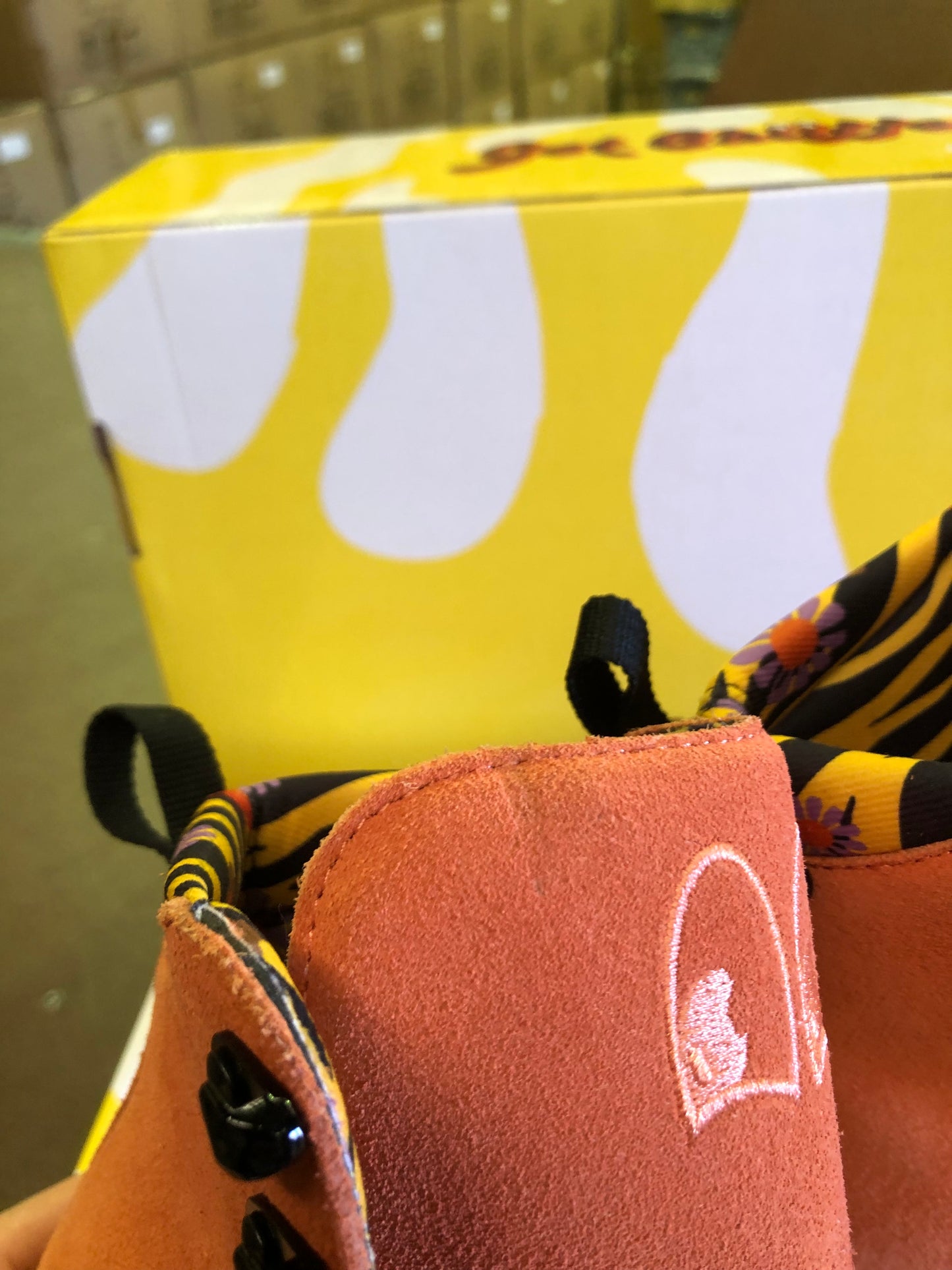 Seconds Sale - Pro boot - Wild thing orange size 7