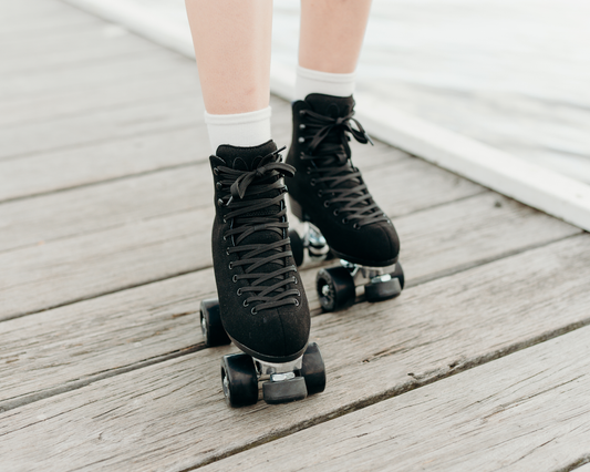WANDERER Chuffed Skates - VEGAN BLACK